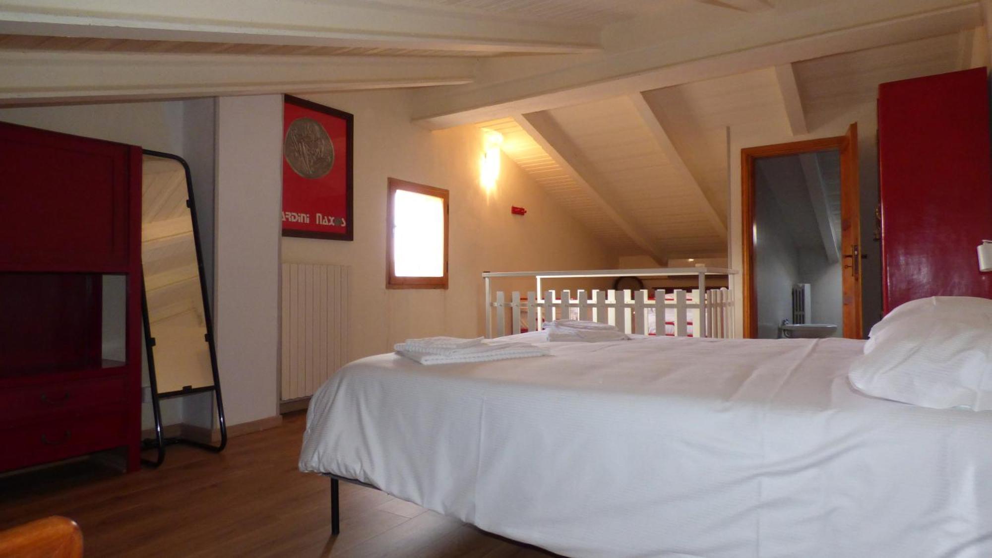 Gnazzano Home 1 Loiano Экстерьер фото